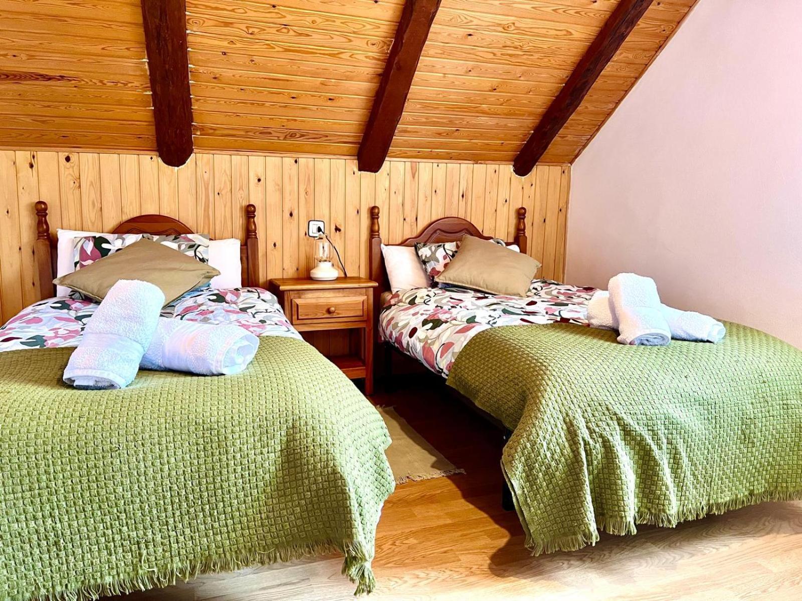 Apartamento La Buhardilla Del Boscache San Juan De Plan Dış mekan fotoğraf